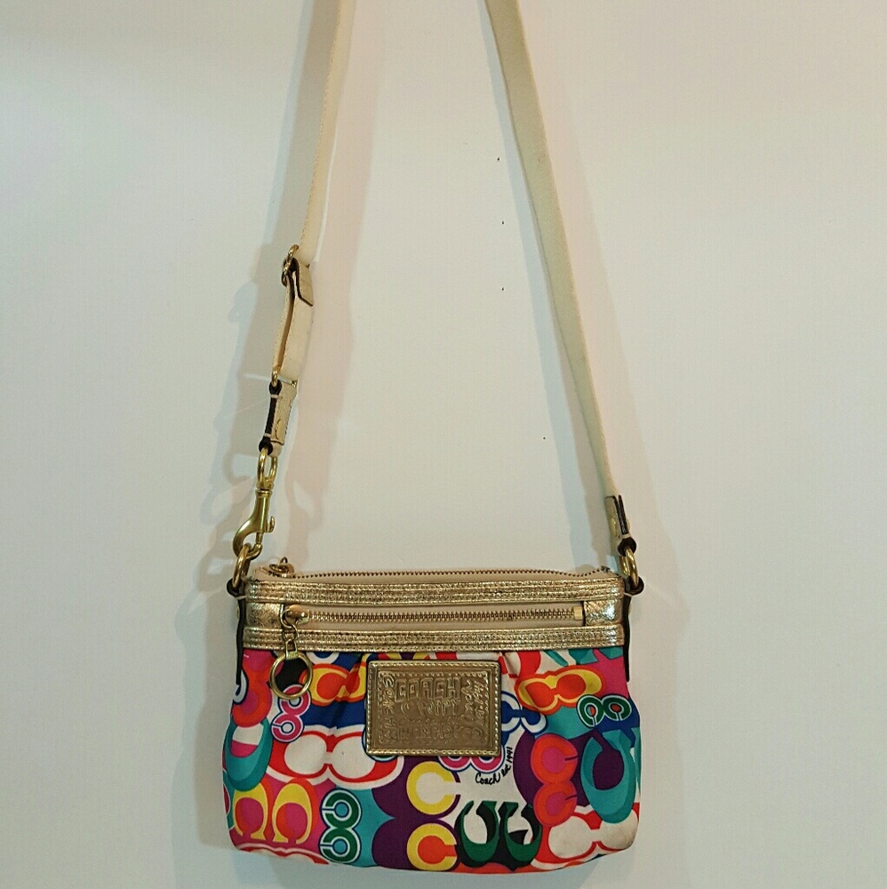 Coach Poppy Pop C Crossbody